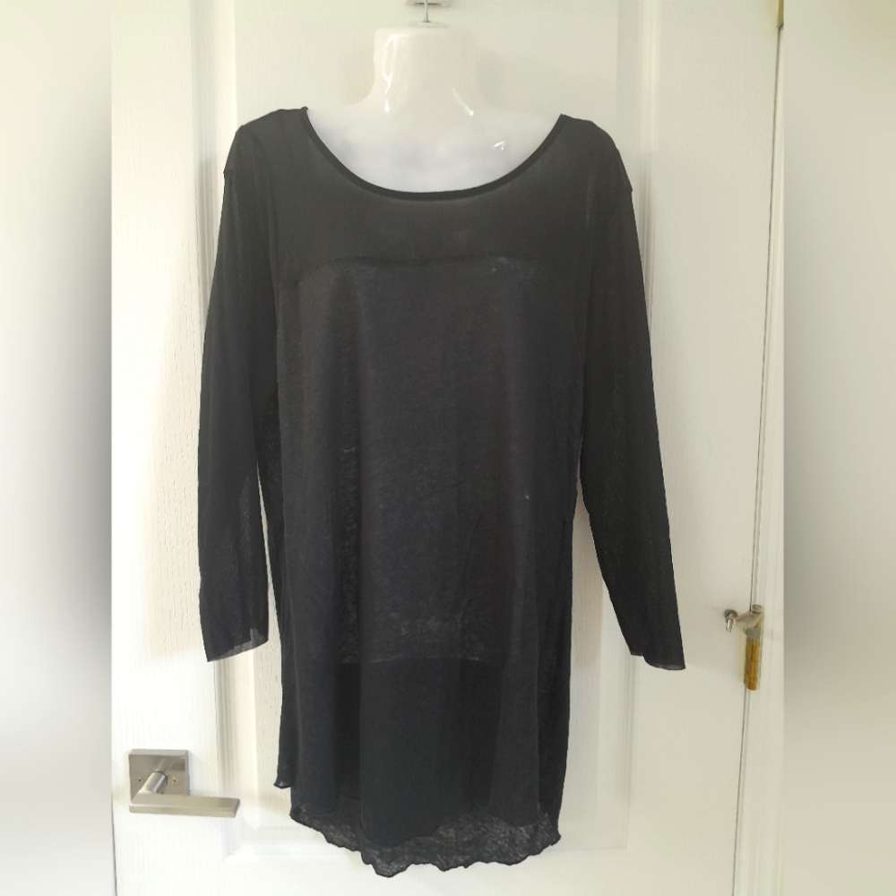 Comfortable Women's Black Tunic Top